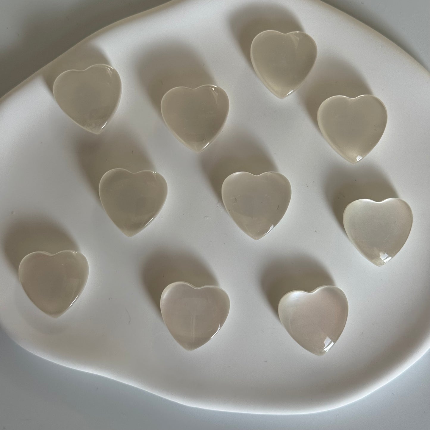 Pearly Heart-Shaped Fridge Magnets | Set of 5/10
